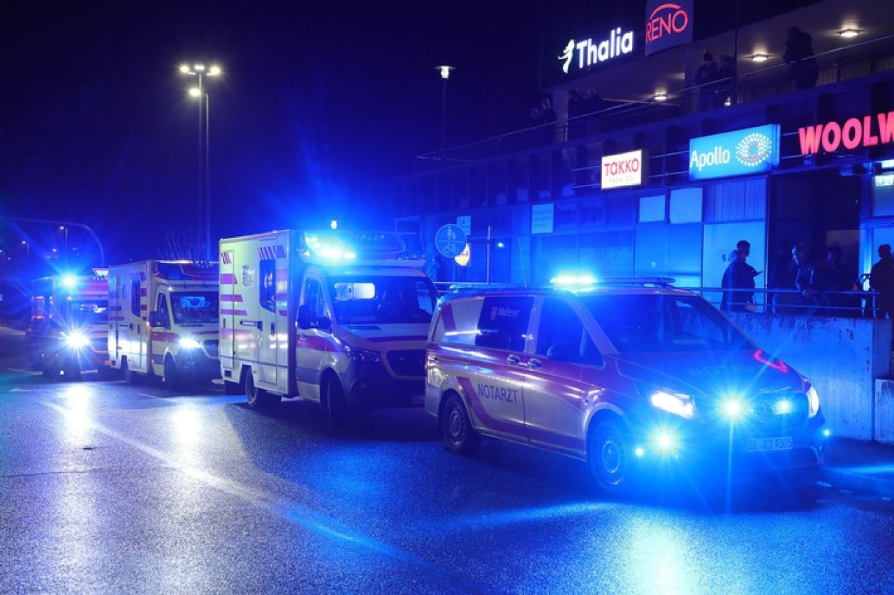 MANV-Alarm in Gorbitz: 90 Einsatzkräfte nach Reizgas-Vorfall im Lokal